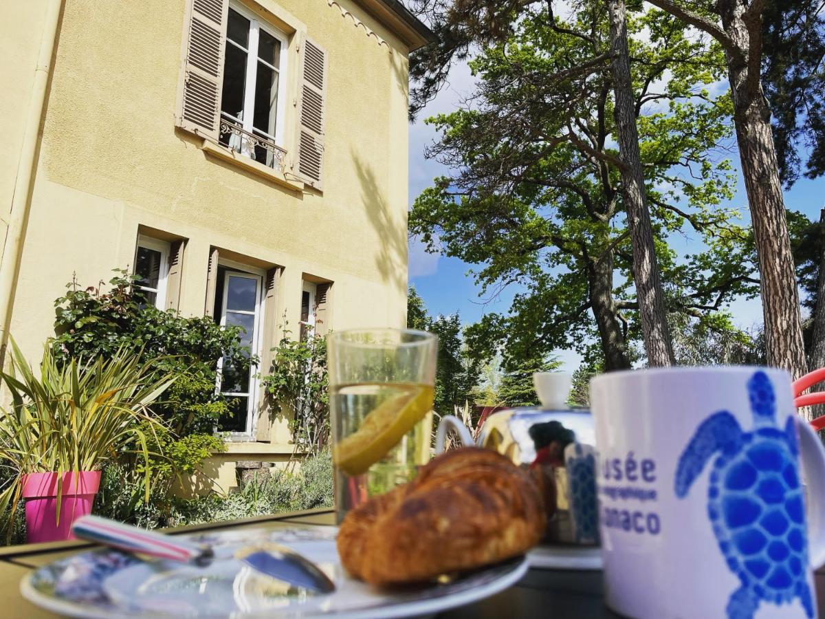 Aux Tourelles 1888 - Tres Proche Lyon Bed & Breakfast Tassin-la-Demi-Lune Dış mekan fotoğraf