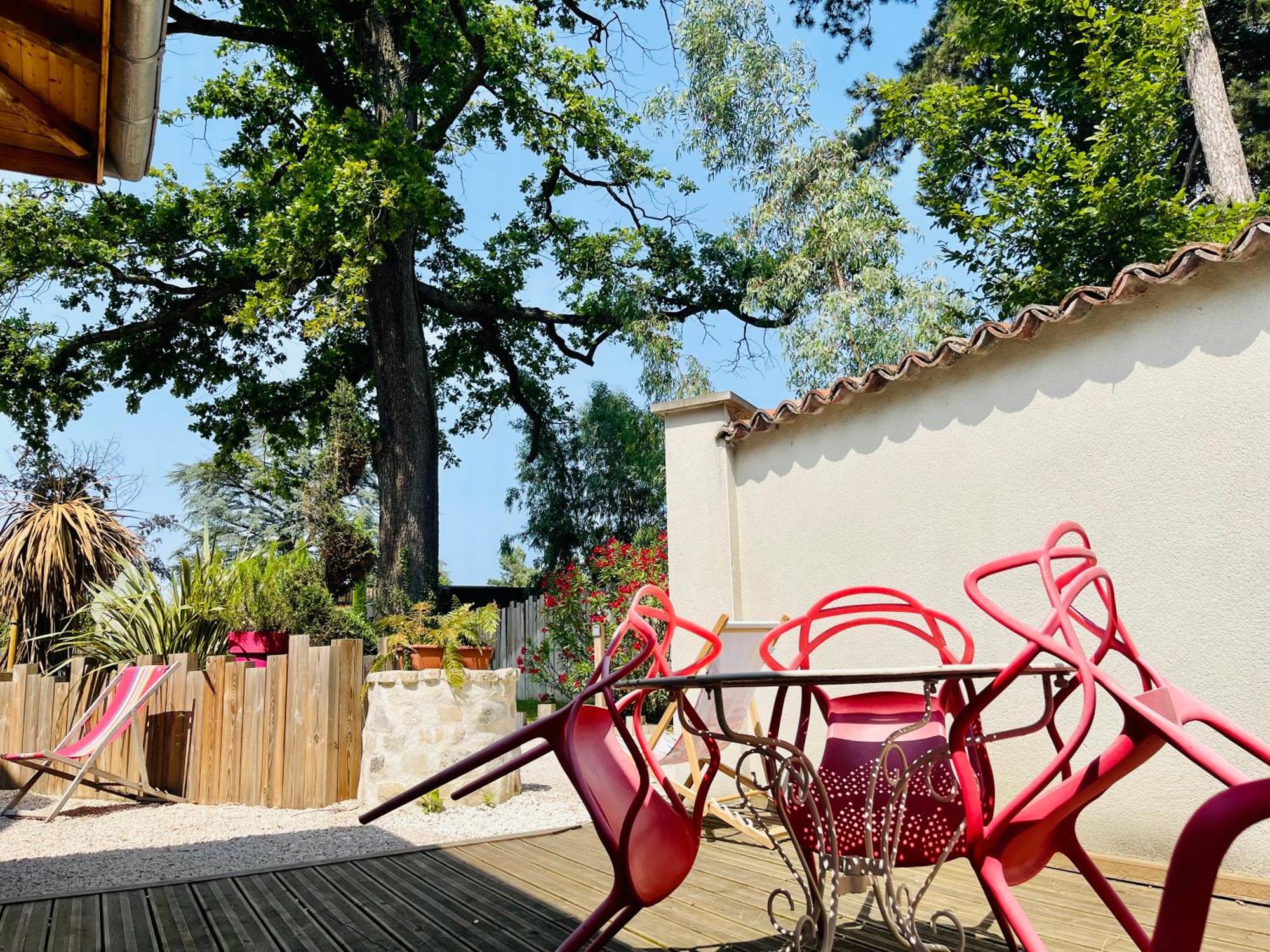 Aux Tourelles 1888 - Tres Proche Lyon Bed & Breakfast Tassin-la-Demi-Lune Dış mekan fotoğraf